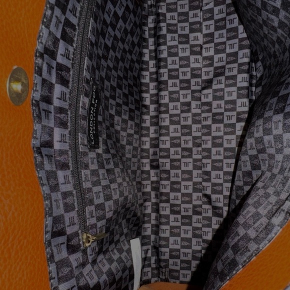 NEW!! London Fog Elisa Satchel Bag with Scarf Accent - Picture 7 of 8